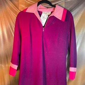 VINTAGE 70’s hot pink maroon‎ vanity Fair half zip robe. 158 42” chest size m